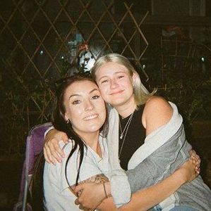 Meet your Posher, Victoria